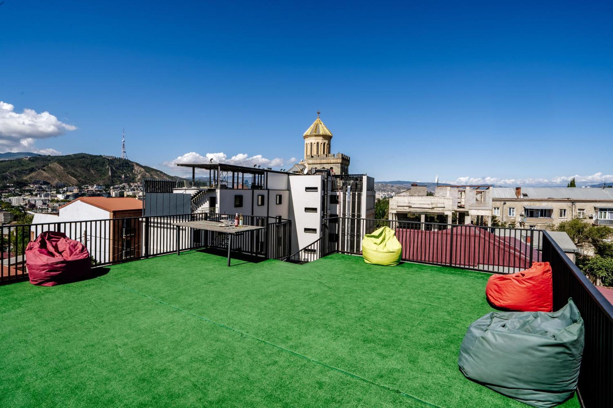 Hotel Tato & Coworking Space Тбілісі Екстер'єр фото